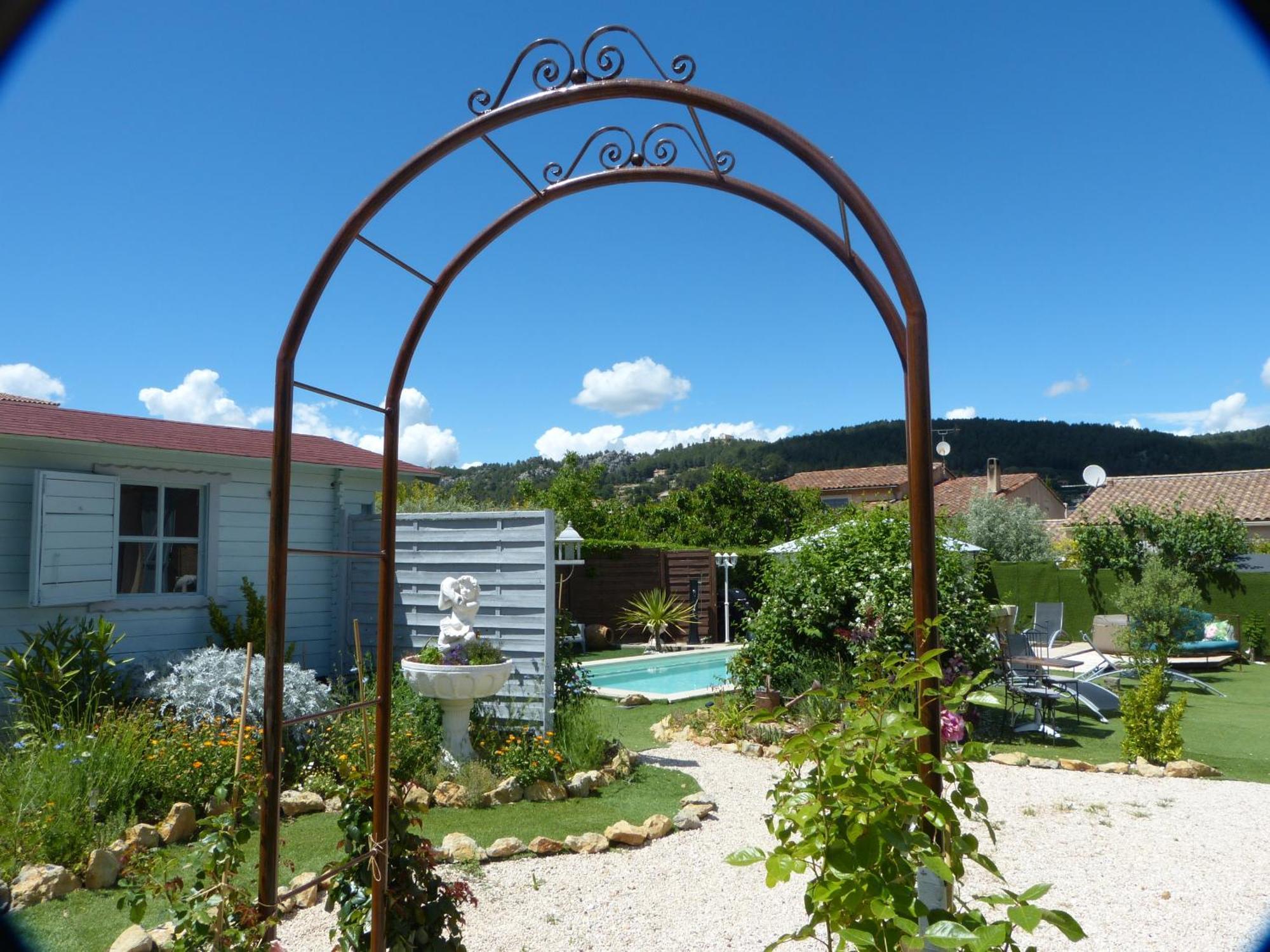 Eclats Du Sud Hebergements "Les Lavandes" Ou "Les Romarins" Meubles De Tourisme Classes 3 Etoiles Auriol Kamer foto